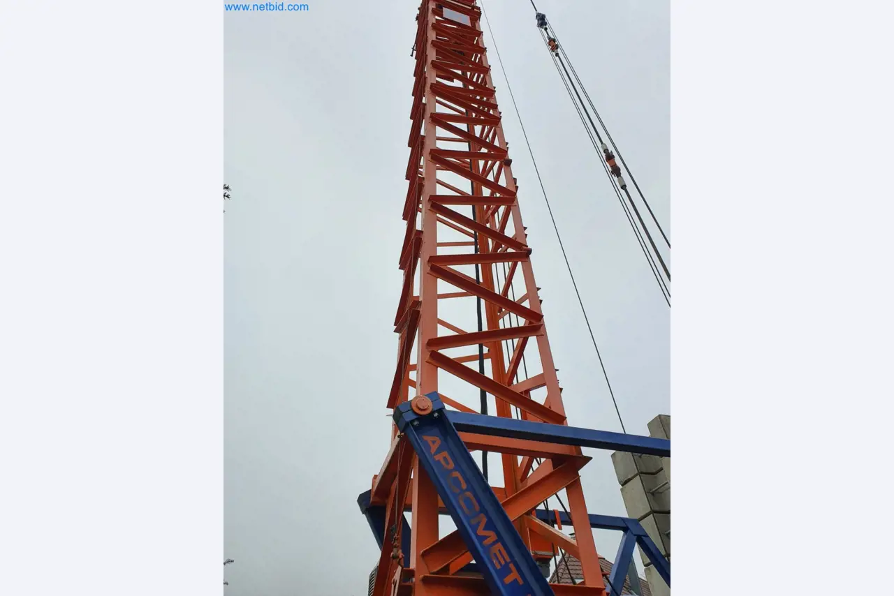 Maszyny budowlane, pojazdy, materiały szalunkowe i akcesoria z sektora budowlanego-25