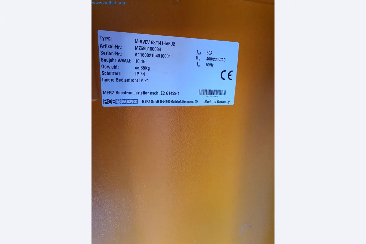 Stavební stroje, vozidla, bednicí materiál a příslušenství z oblasti stavebnictví-2