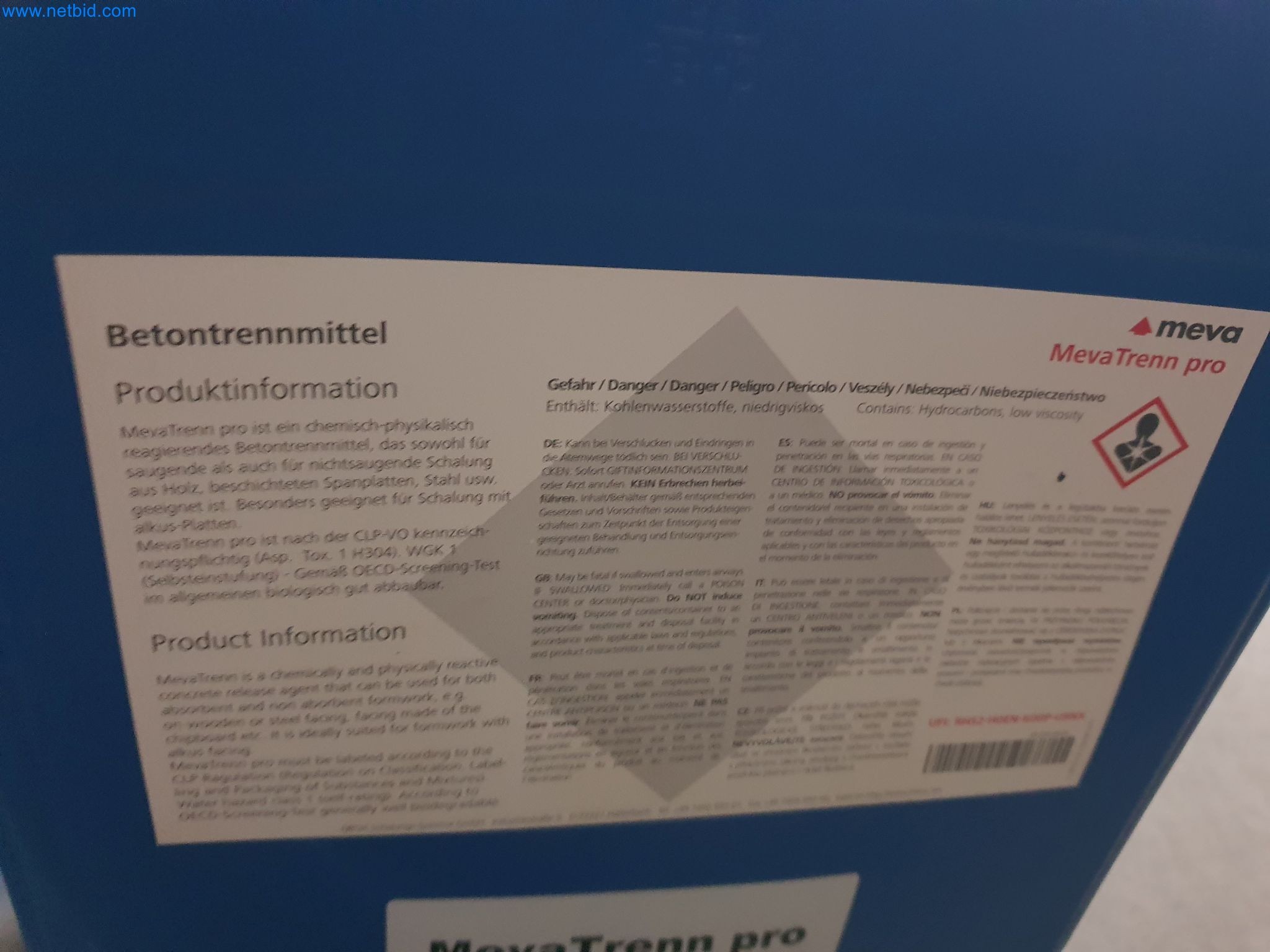 Maszyny budowlane, pojazdy, materiały szalunkowe i akcesoria z sektora budowlanego-10