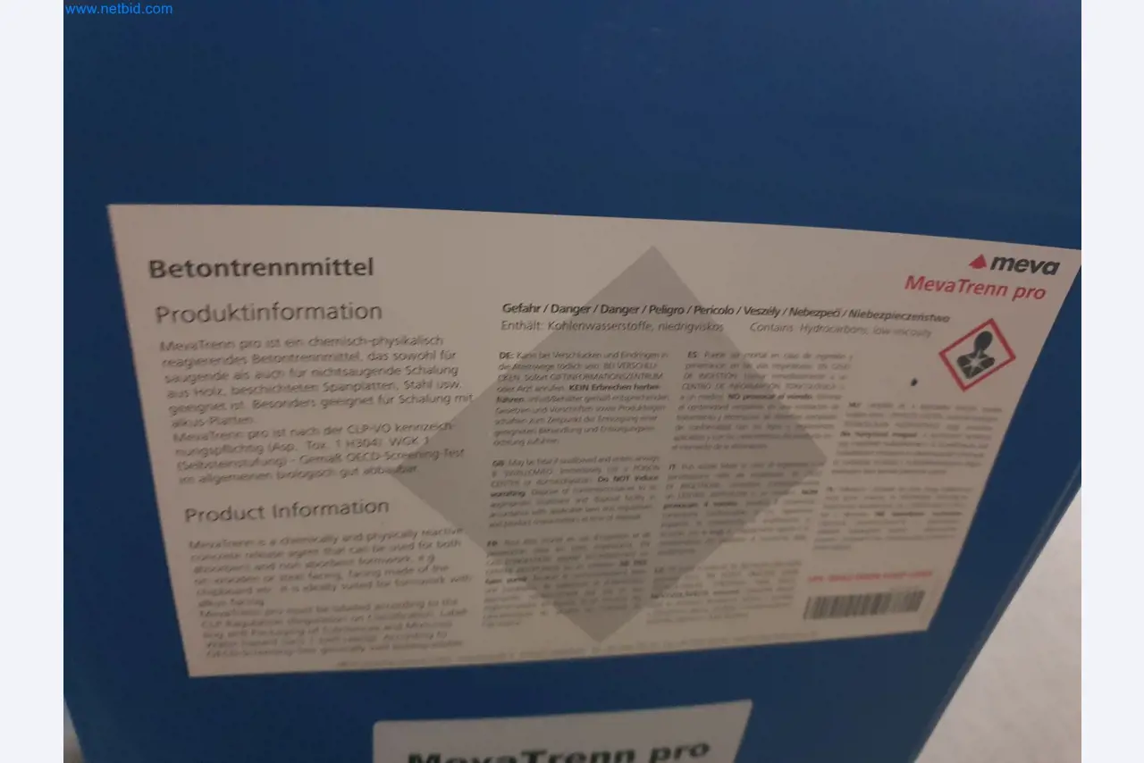 Maszyny budowlane, pojazdy, materiały szalunkowe i akcesoria z sektora budowlanego-10