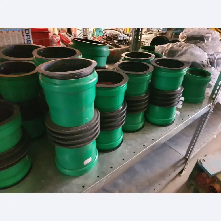 Maszyny budowlane, pojazdy, materiały szalunkowe i akcesoria z sektora budowlanego-11