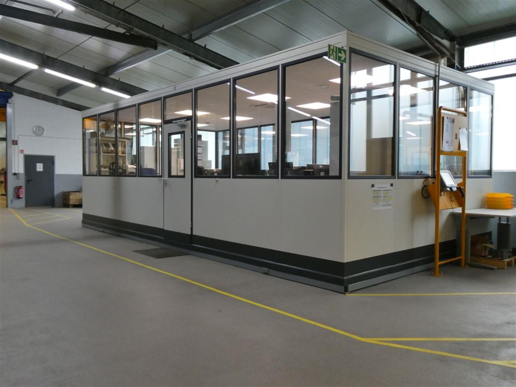 Machines from the mechanical engineering sector-11