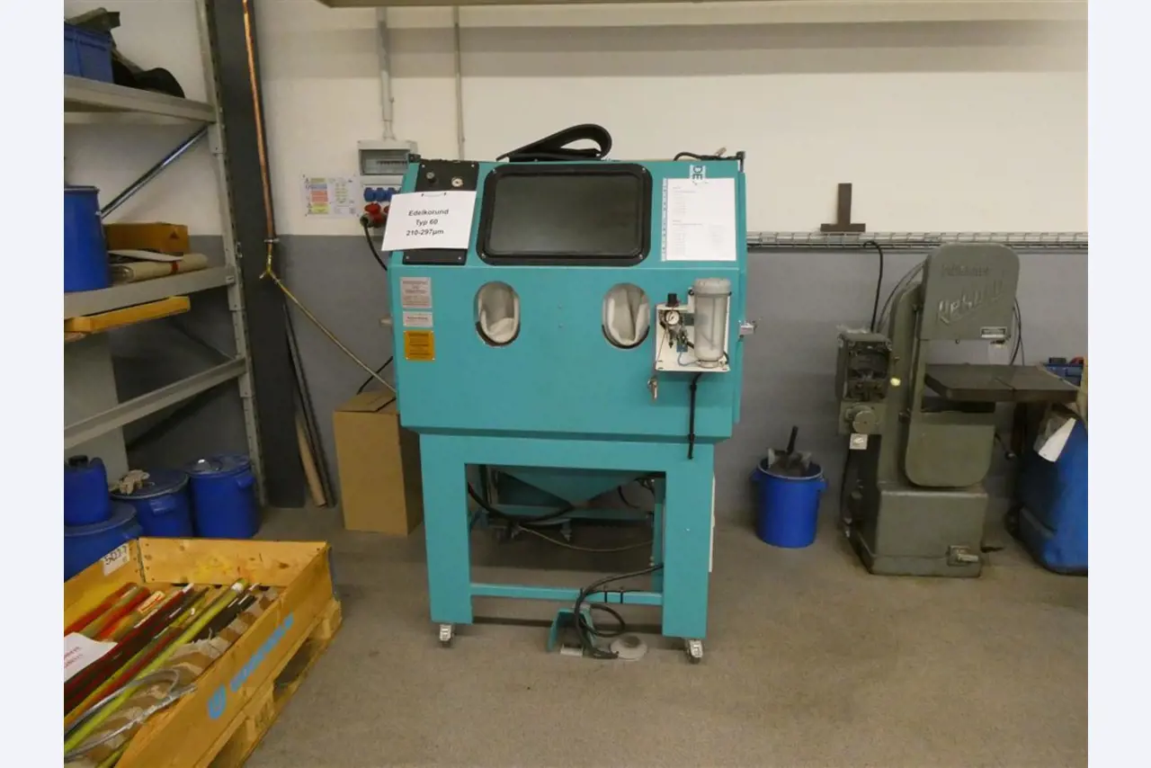 Machines from the mechanical engineering sector-20