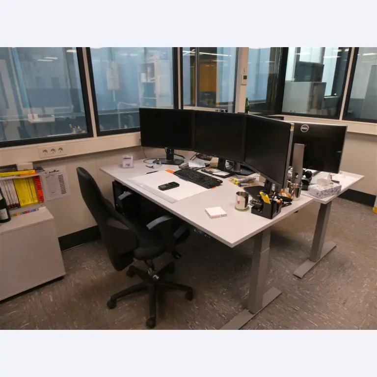 Machines from the mechanical engineering sector-26