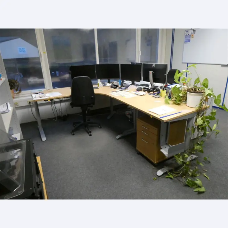 Machines from the mechanical engineering sector-27