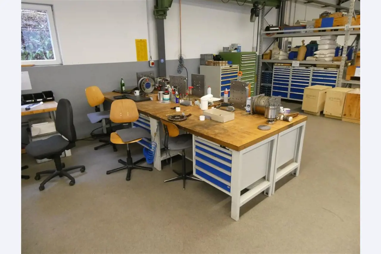 Machines from the mechanical engineering sector-7