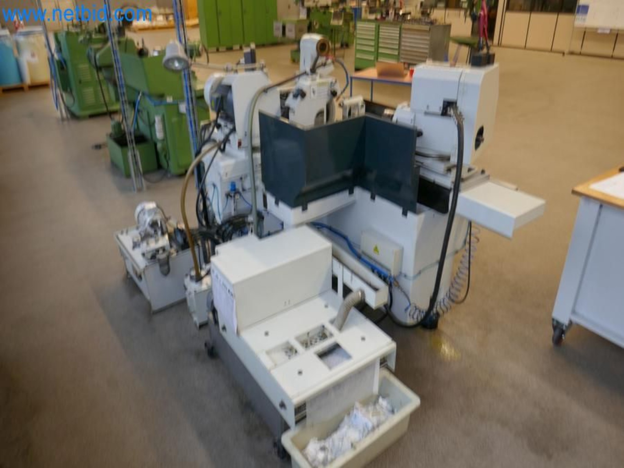 Maschinen aus dem Bereich Maschinenbau-2