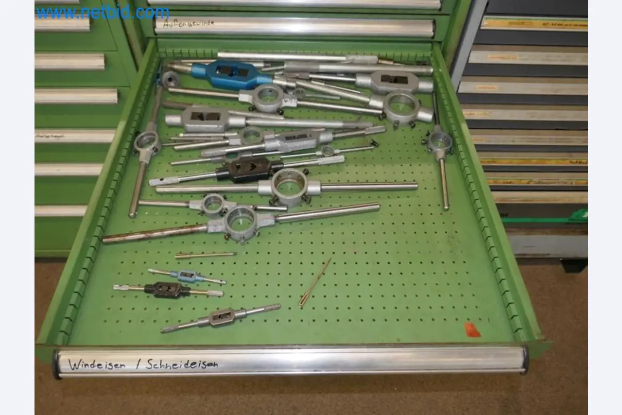 Maschinen aus dem Bereich Maschinenbau-10