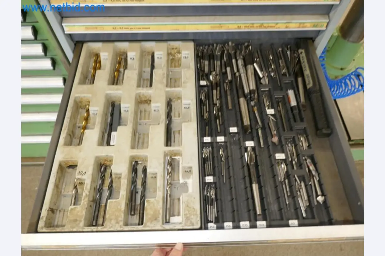 Maschinen aus dem Bereich Maschinenbau-16