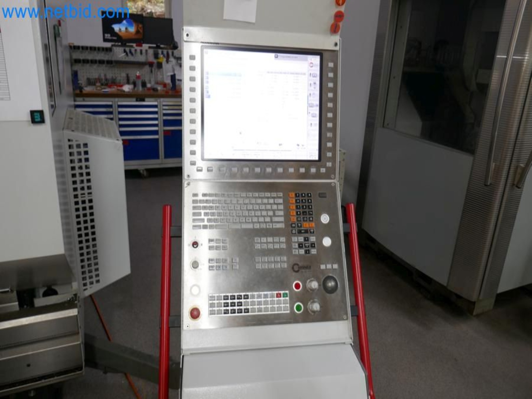 Maschinen aus dem Bereich Maschinenbau-3