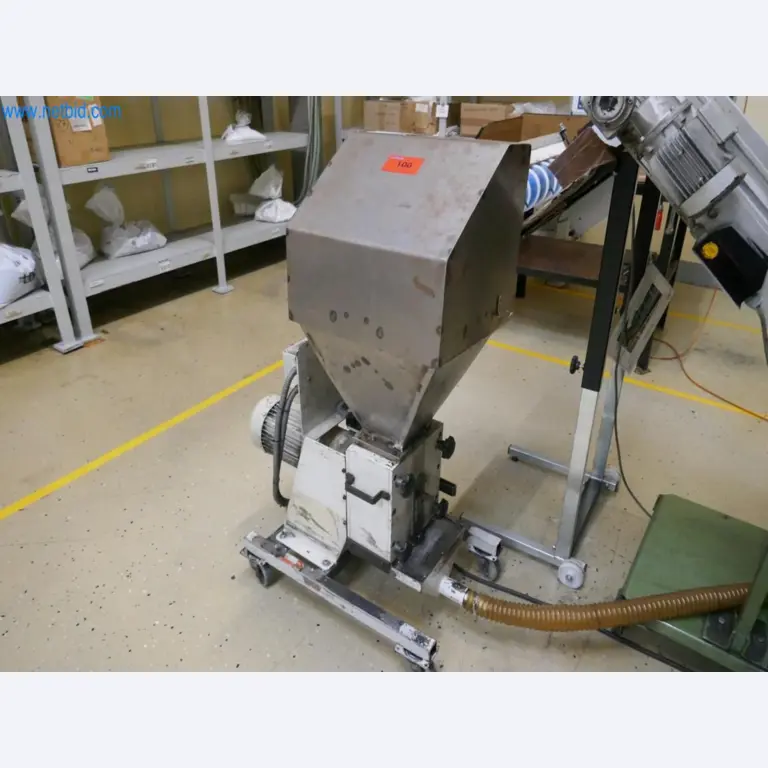 Machines from the mold making sector-2