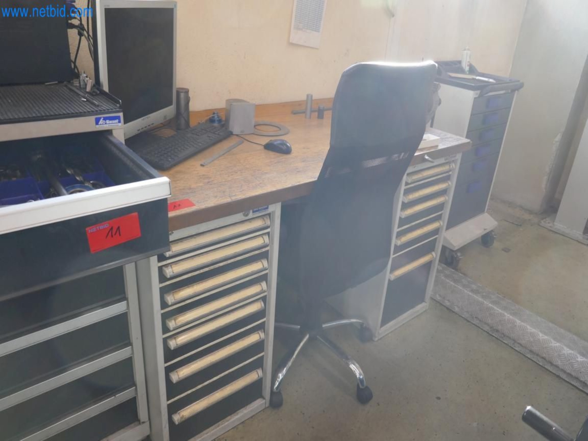 Machines from the mold making sector-12