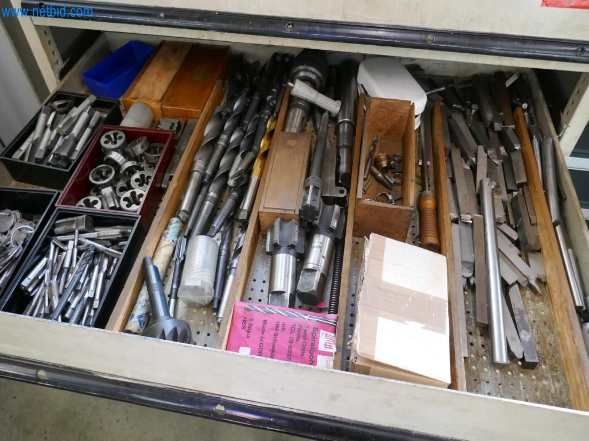 Machines from the mold making sector-9