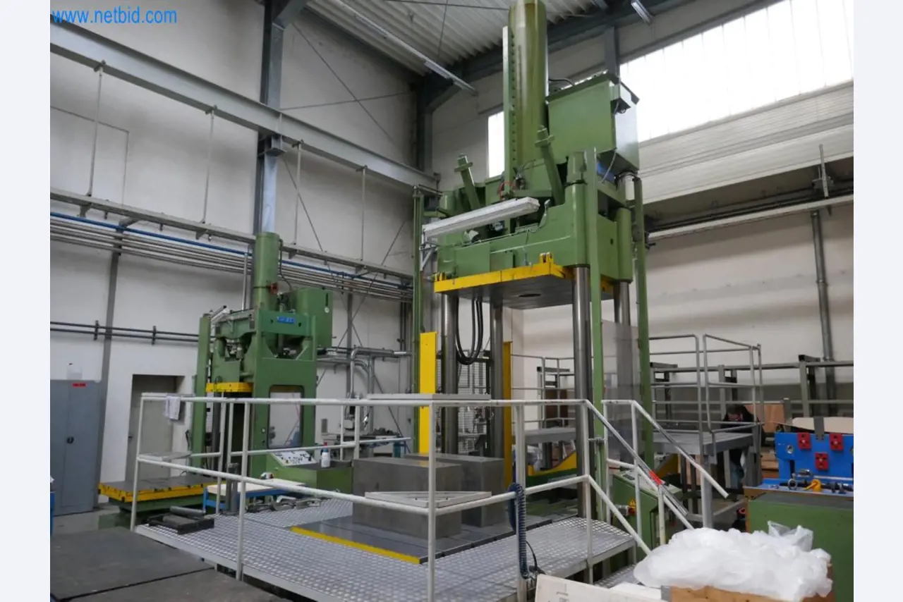Maschinen aus dem Bereich Formenbau-1