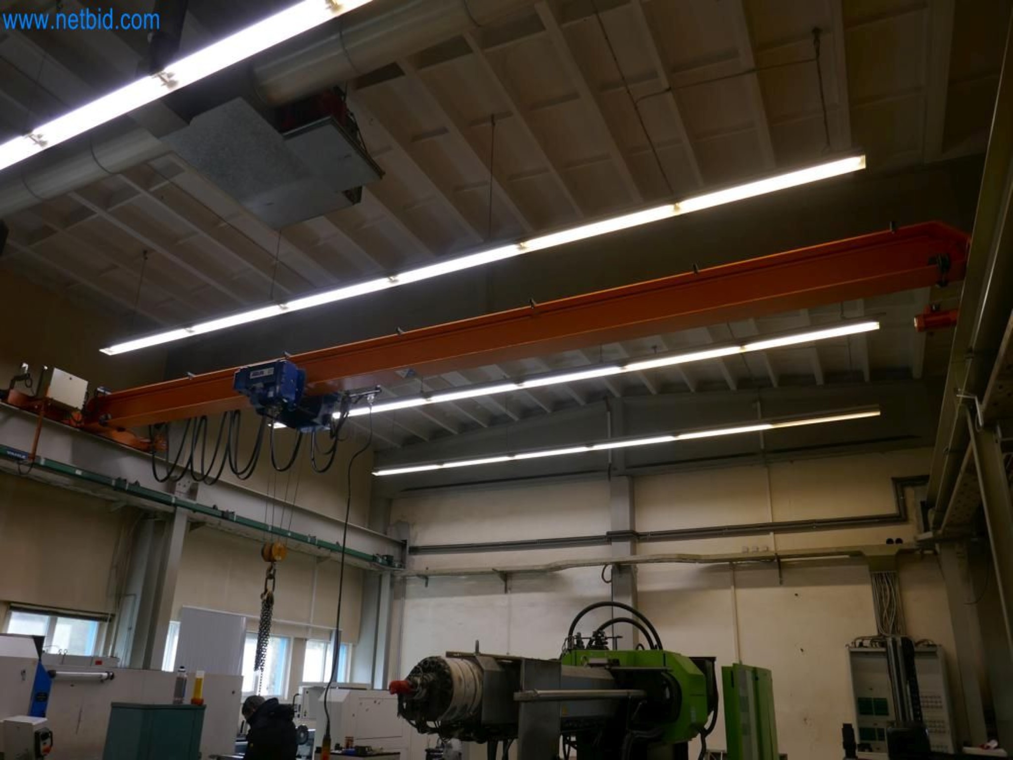 Stroje pro výrobu forem-1