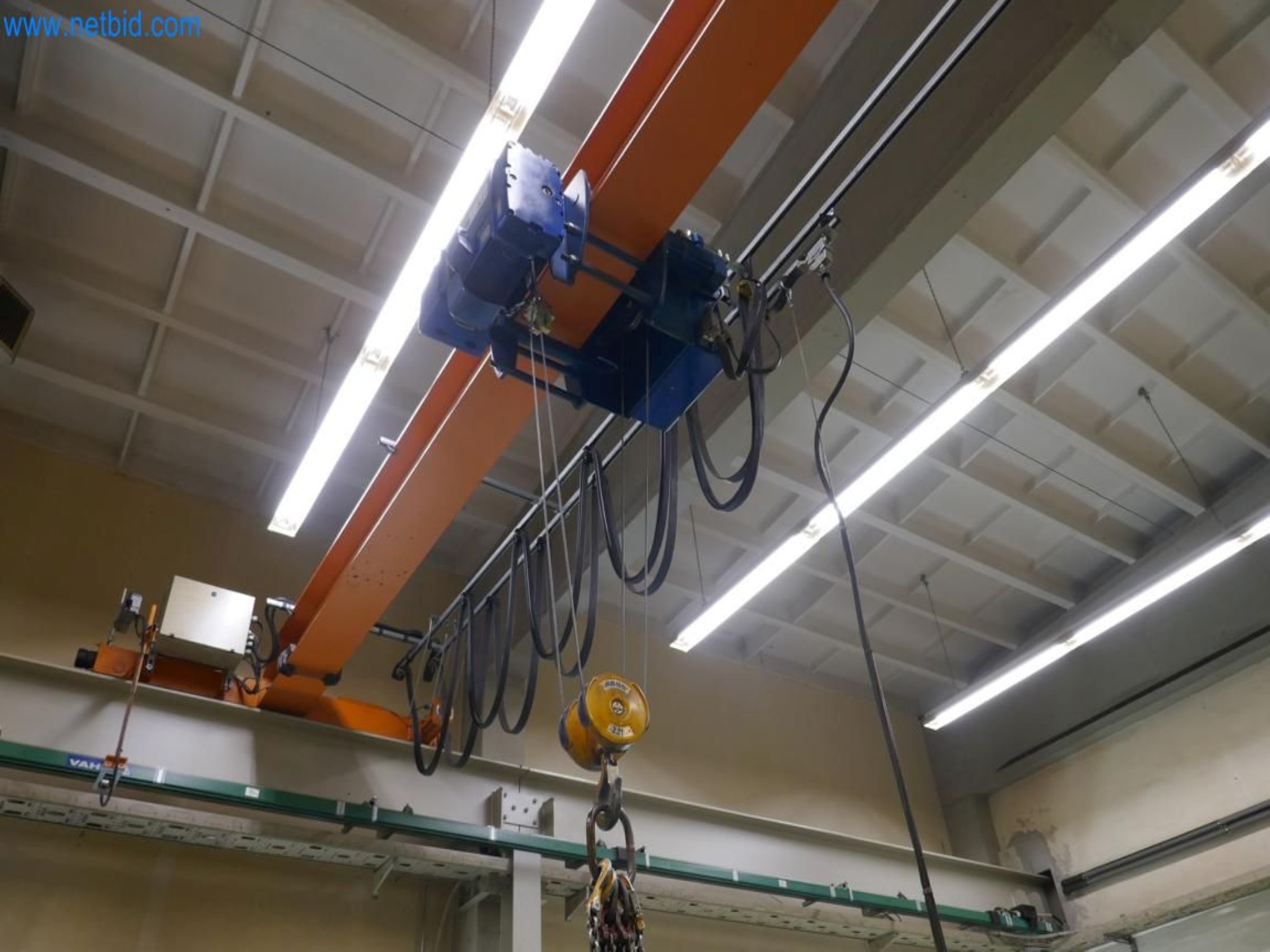 Stroje pro výrobu forem-3