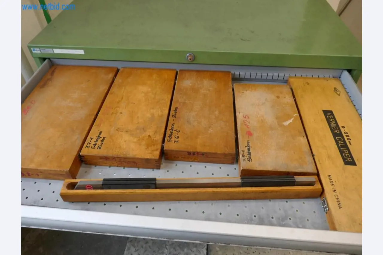 Maschinen aus dem Bereich Formenbau-2