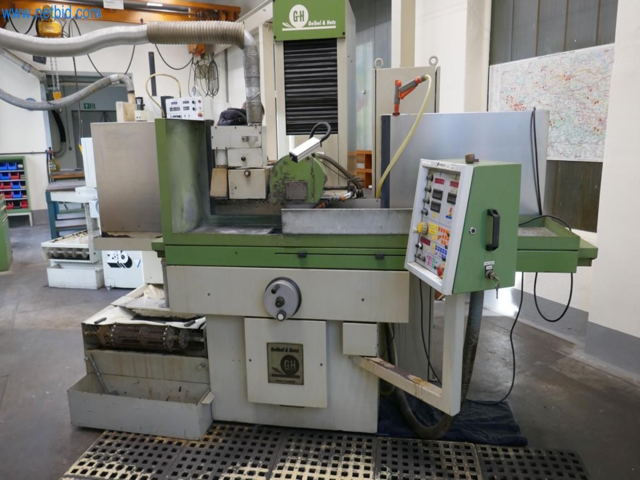 Stroje pro výrobu forem-1