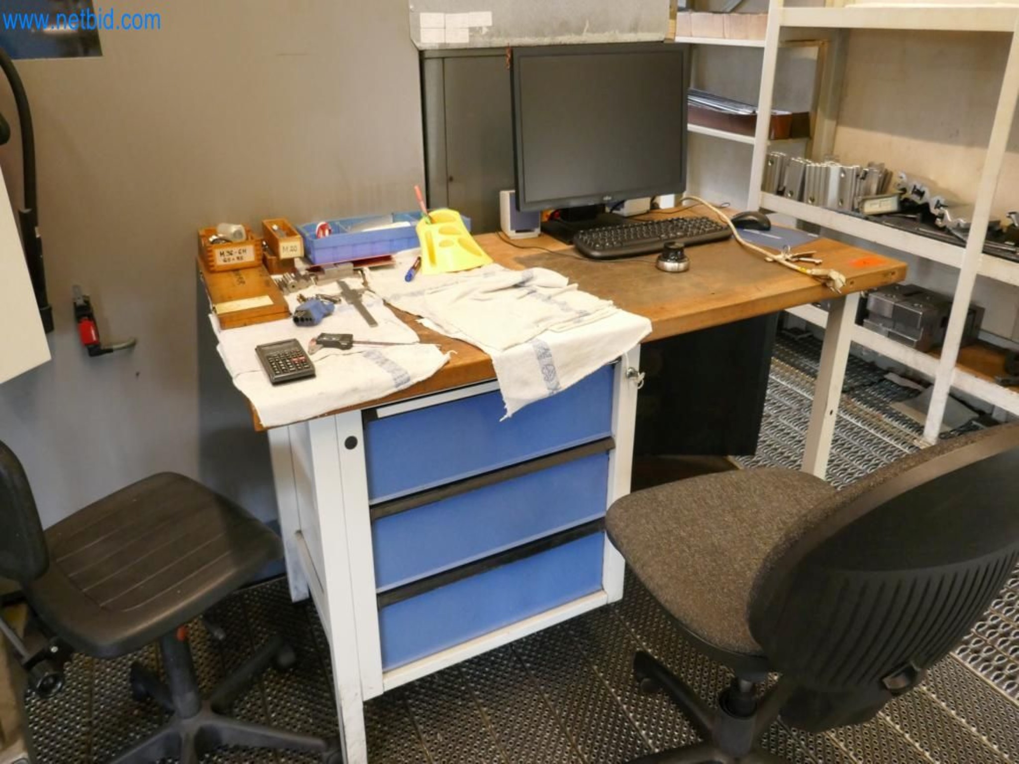 Machines from the mold making sector-11