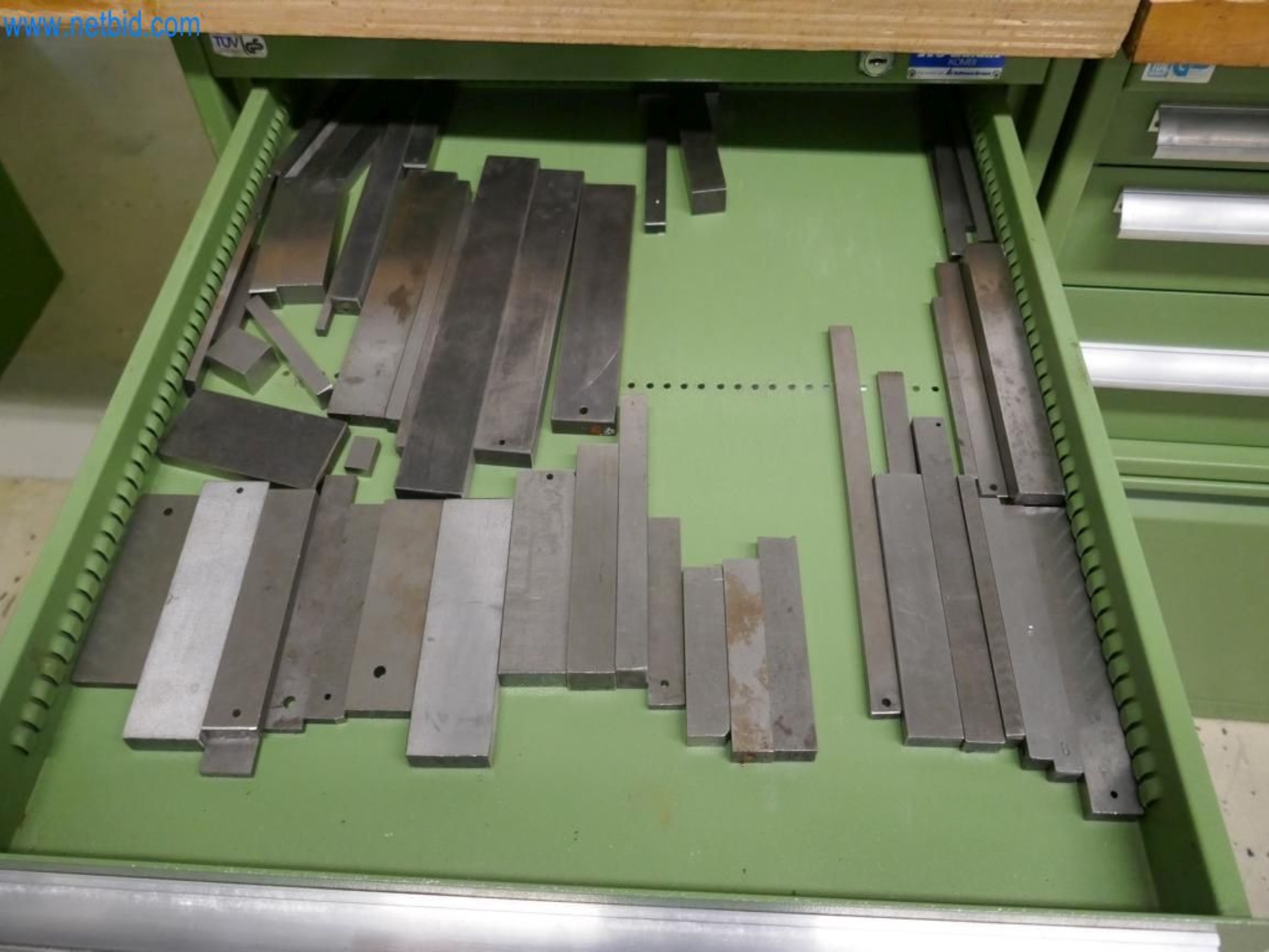 Maschinen aus dem Bereich Formenbau-7