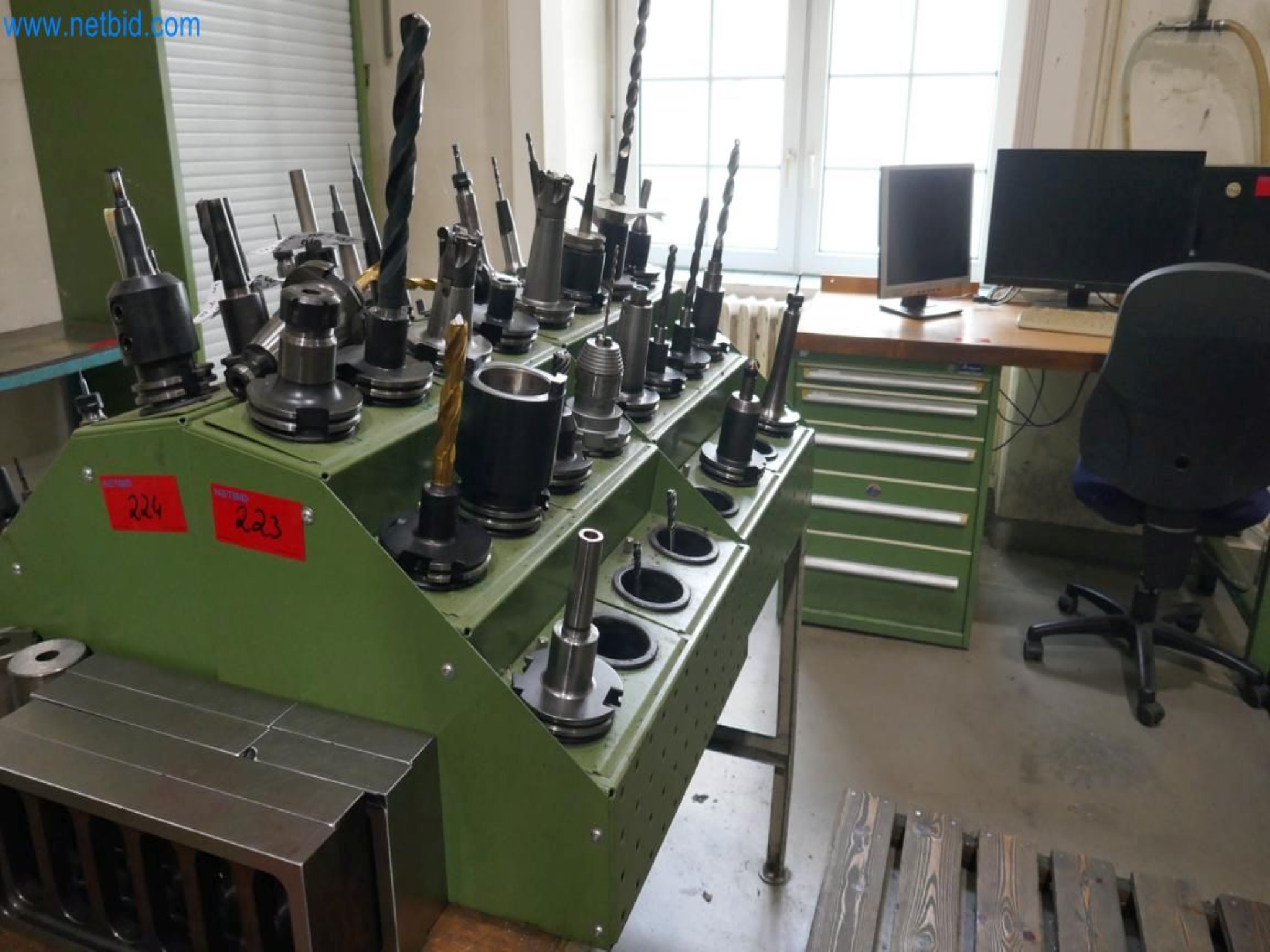 Maschinen aus dem Bereich Formenbau-17