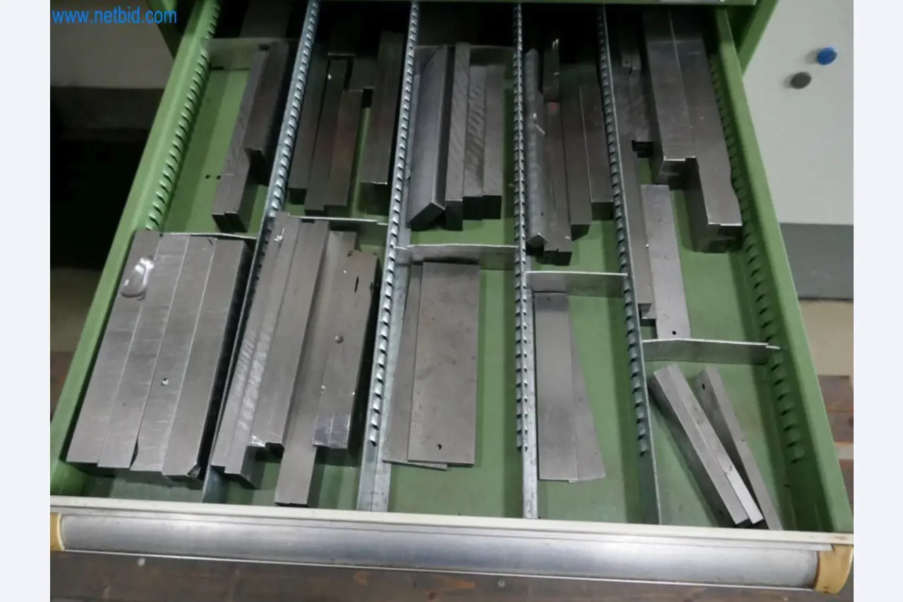Maschinen aus dem Bereich Formenbau-13