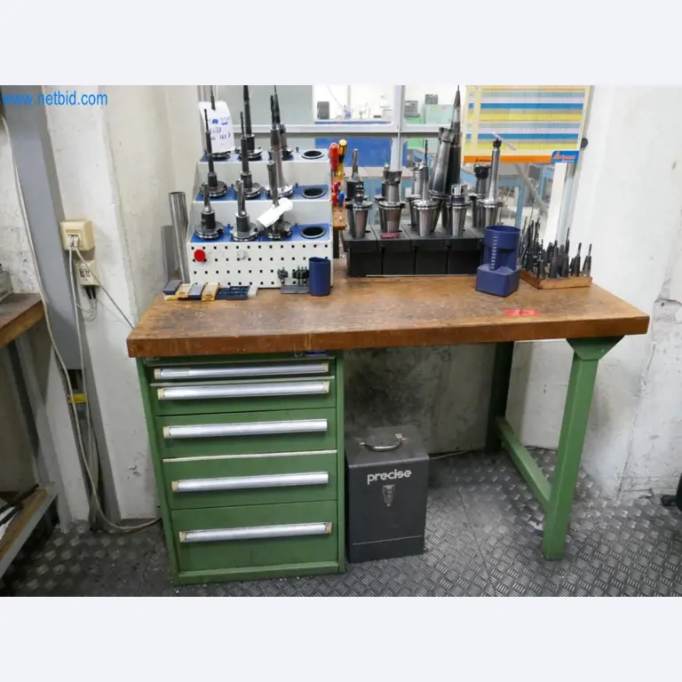 Maschinen aus dem Bereich Formenbau-17