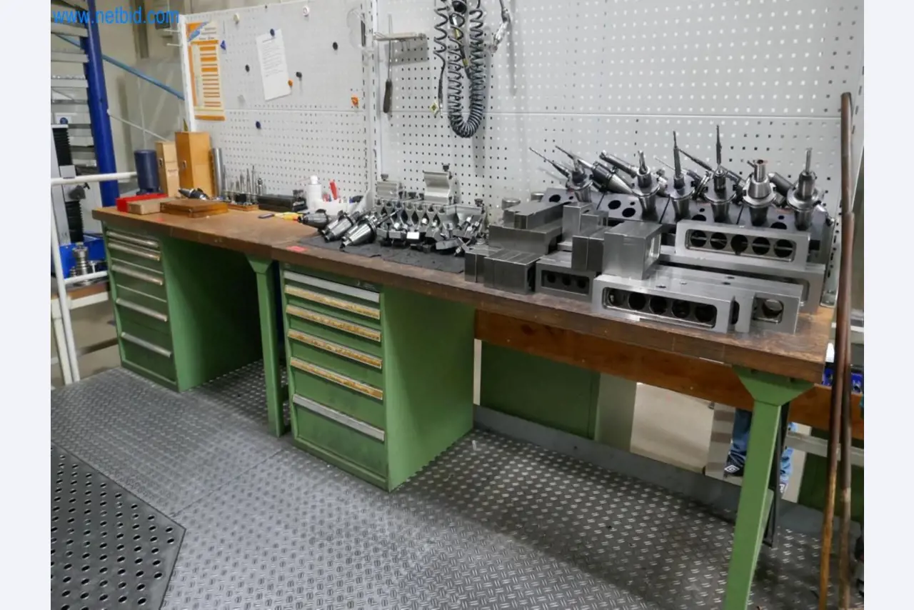 Maschinen aus dem Bereich Formenbau-13
