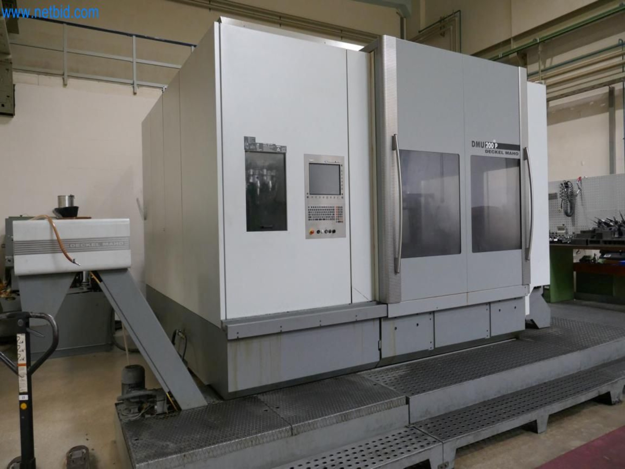 Machines du domaine de la construction de moules-2