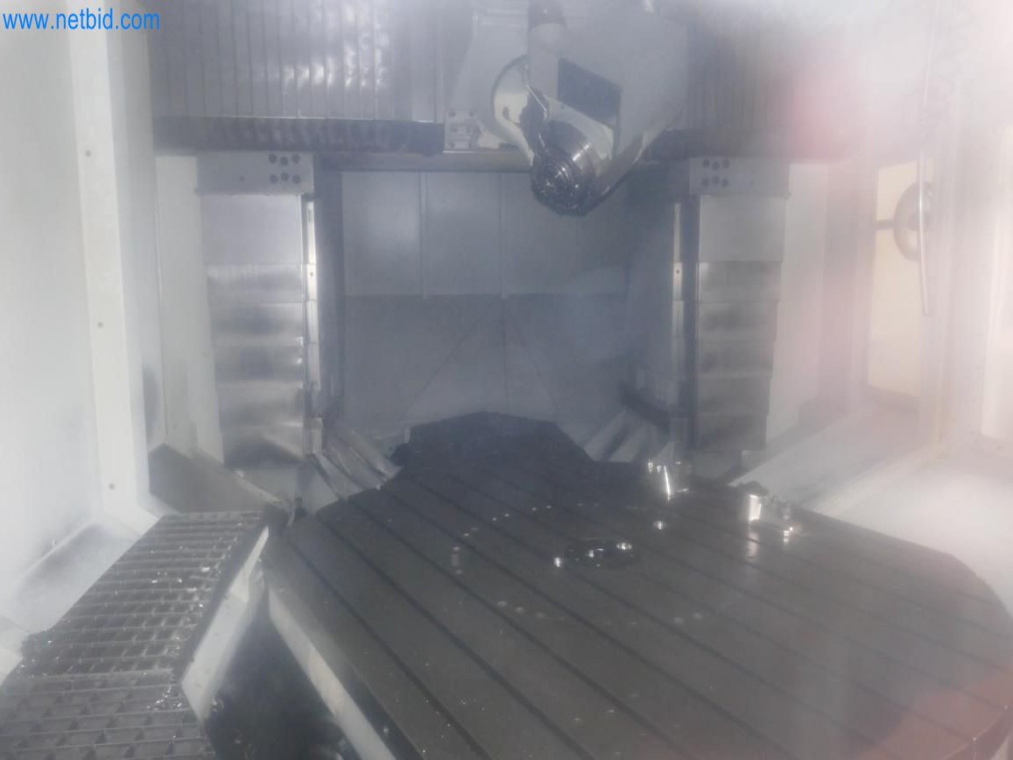 Machines du domaine de la construction de moules-4