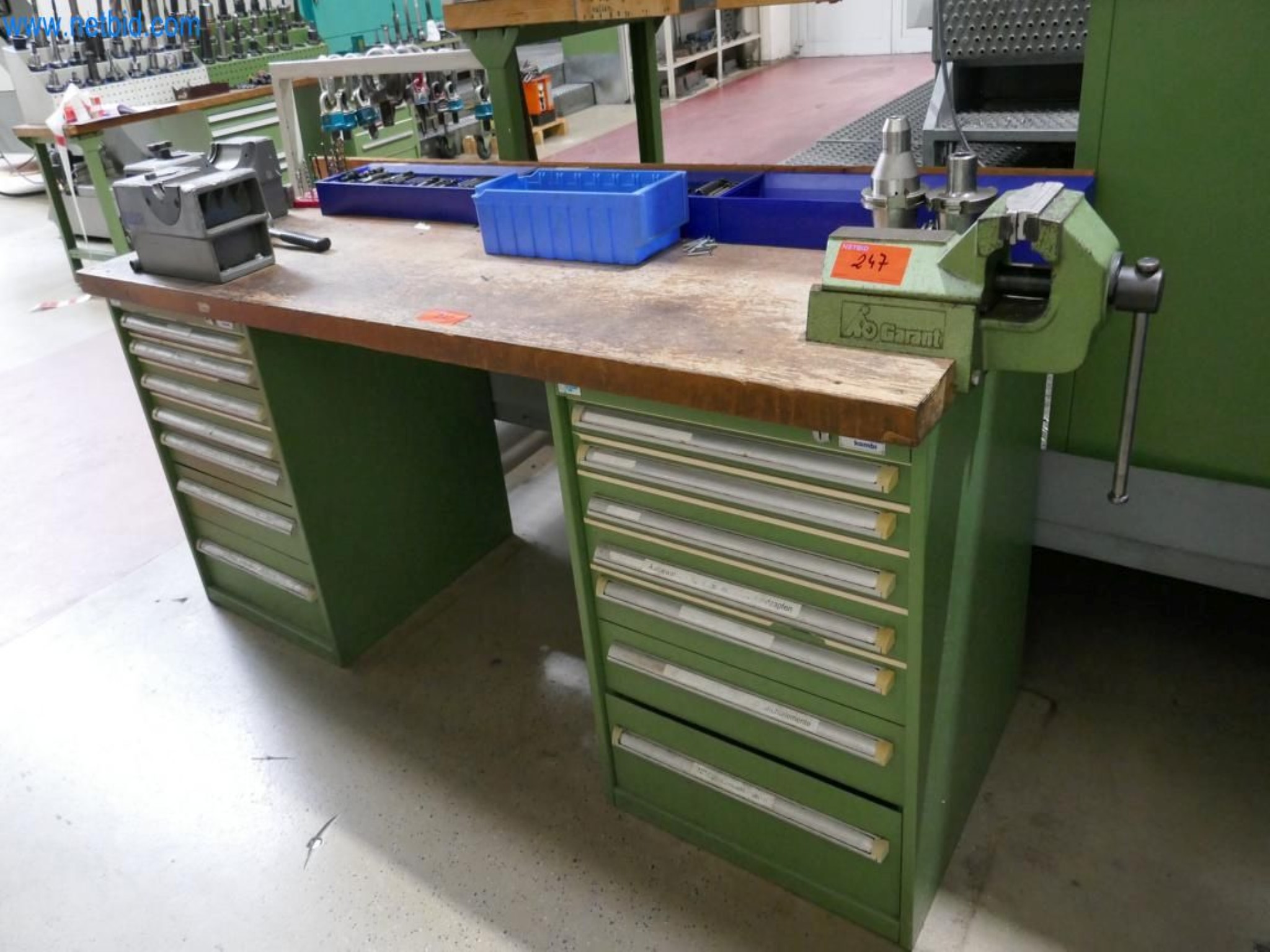 Machines du domaine de la construction de moules-1