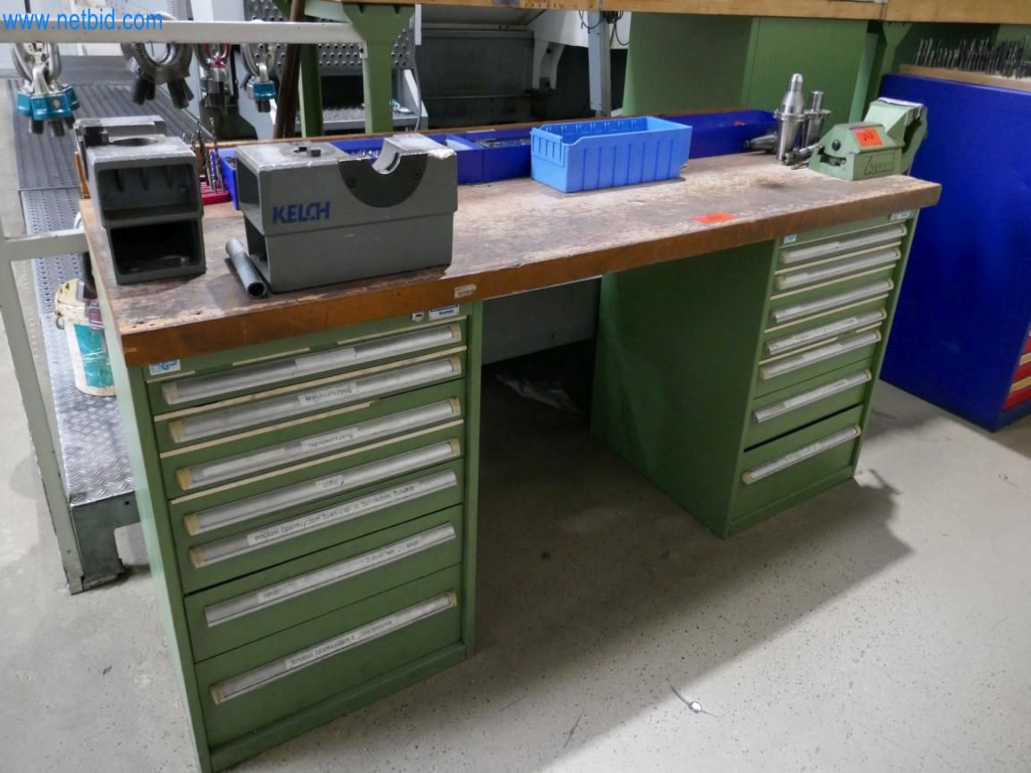 Machines du domaine de la construction de moules-2