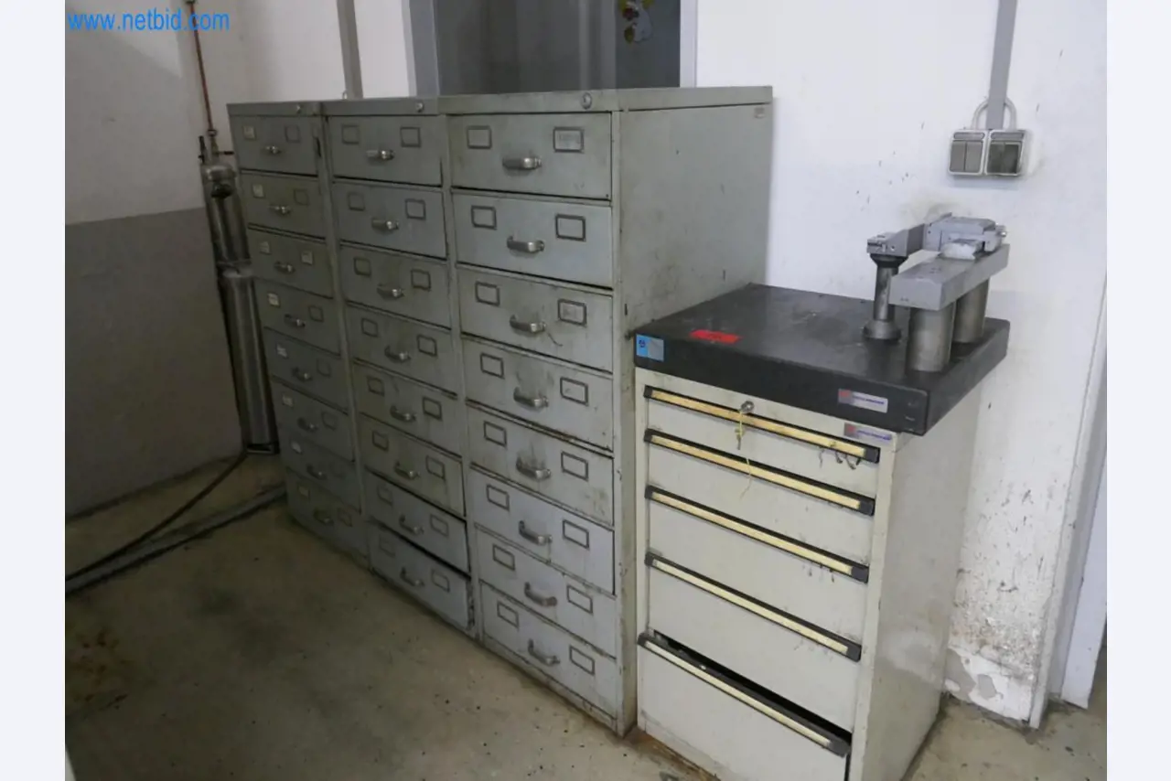 Machines uit de matrijzenbouwsector-8