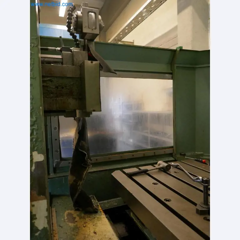 Machines du domaine de la construction de moules-5