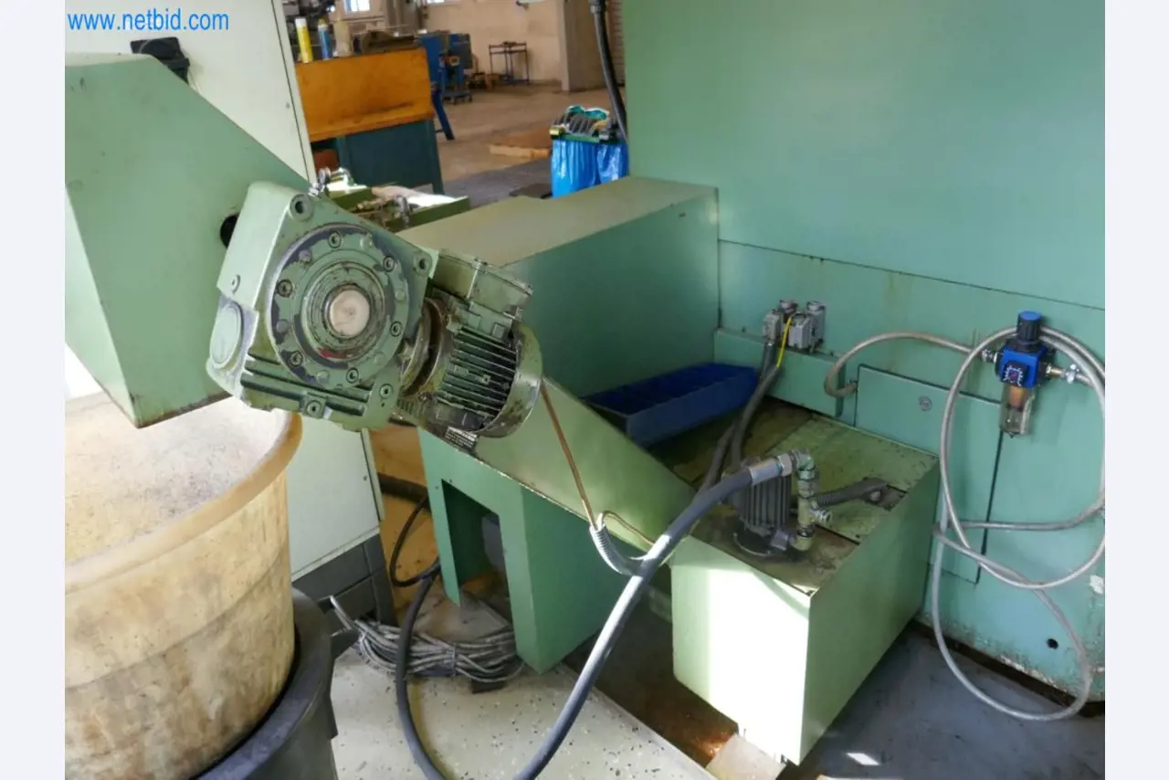 Machines du domaine de la construction de moules-9