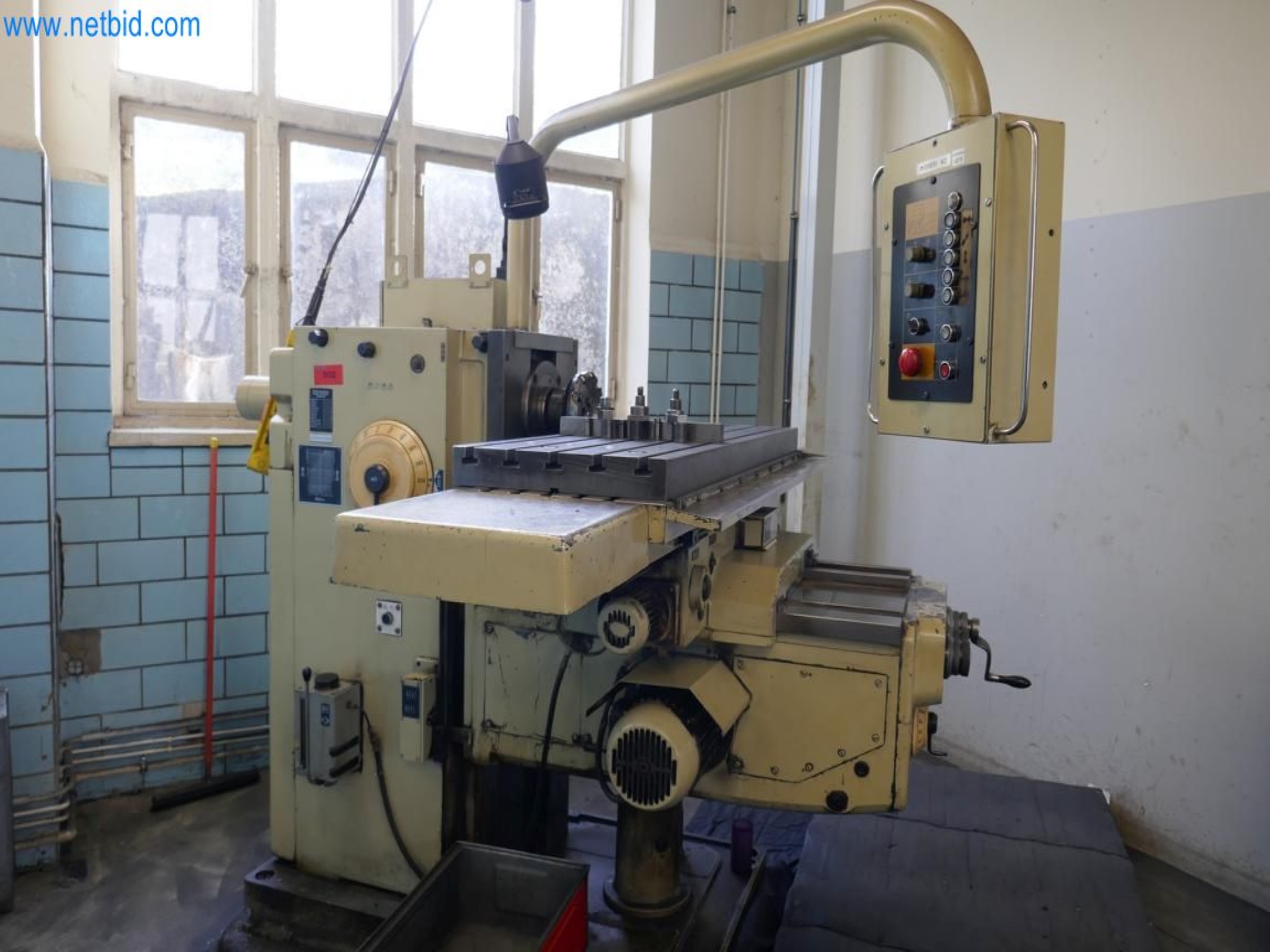 Stroje pro výrobu forem-4