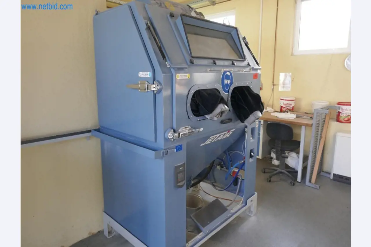Machines du domaine de la construction de moules-1