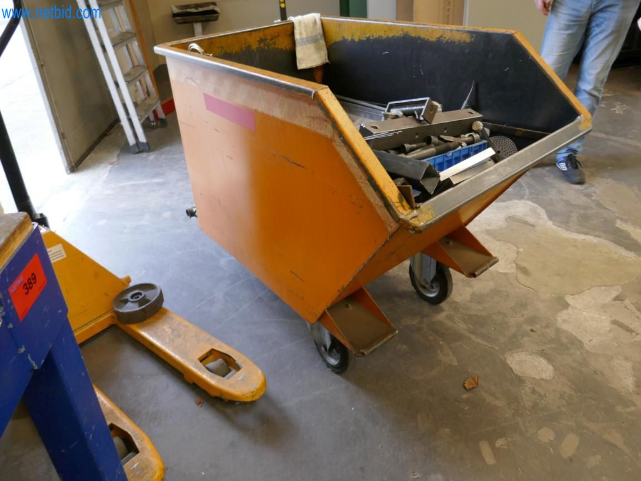 Machines from the mold making sector-4