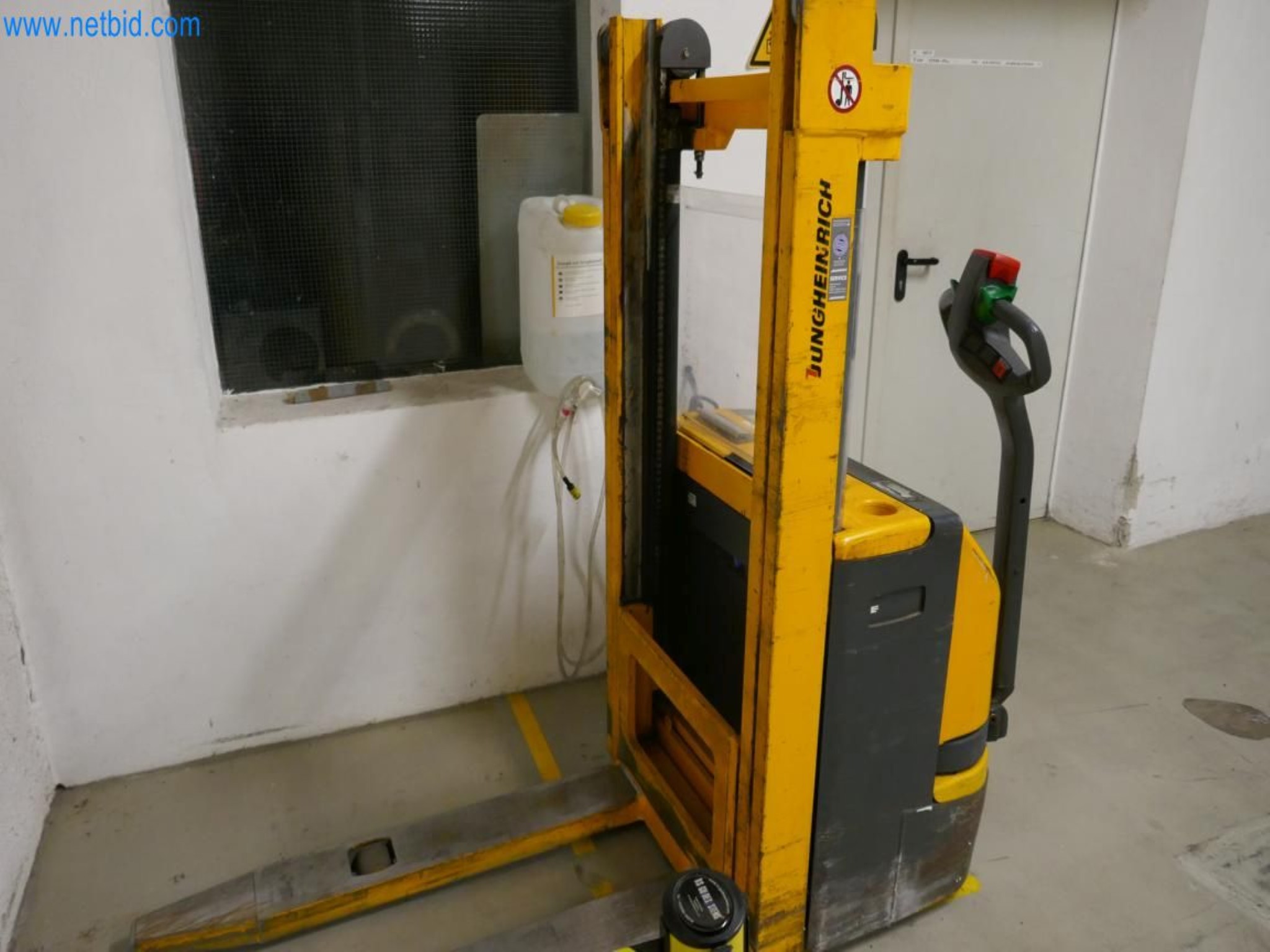 Machines from the mold making sector-6