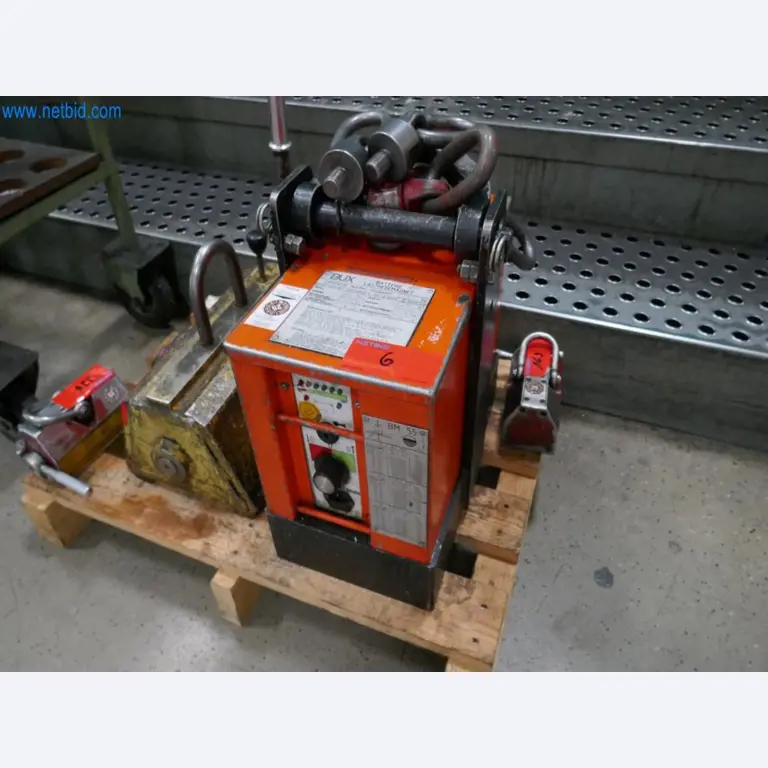 Machines from the mold making sector-2