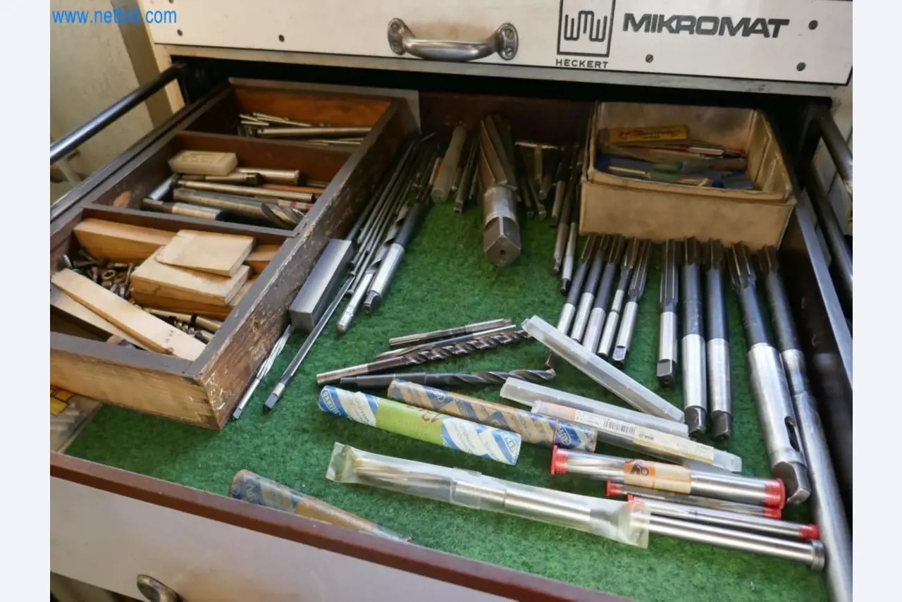 Machines from the mold making sector-3