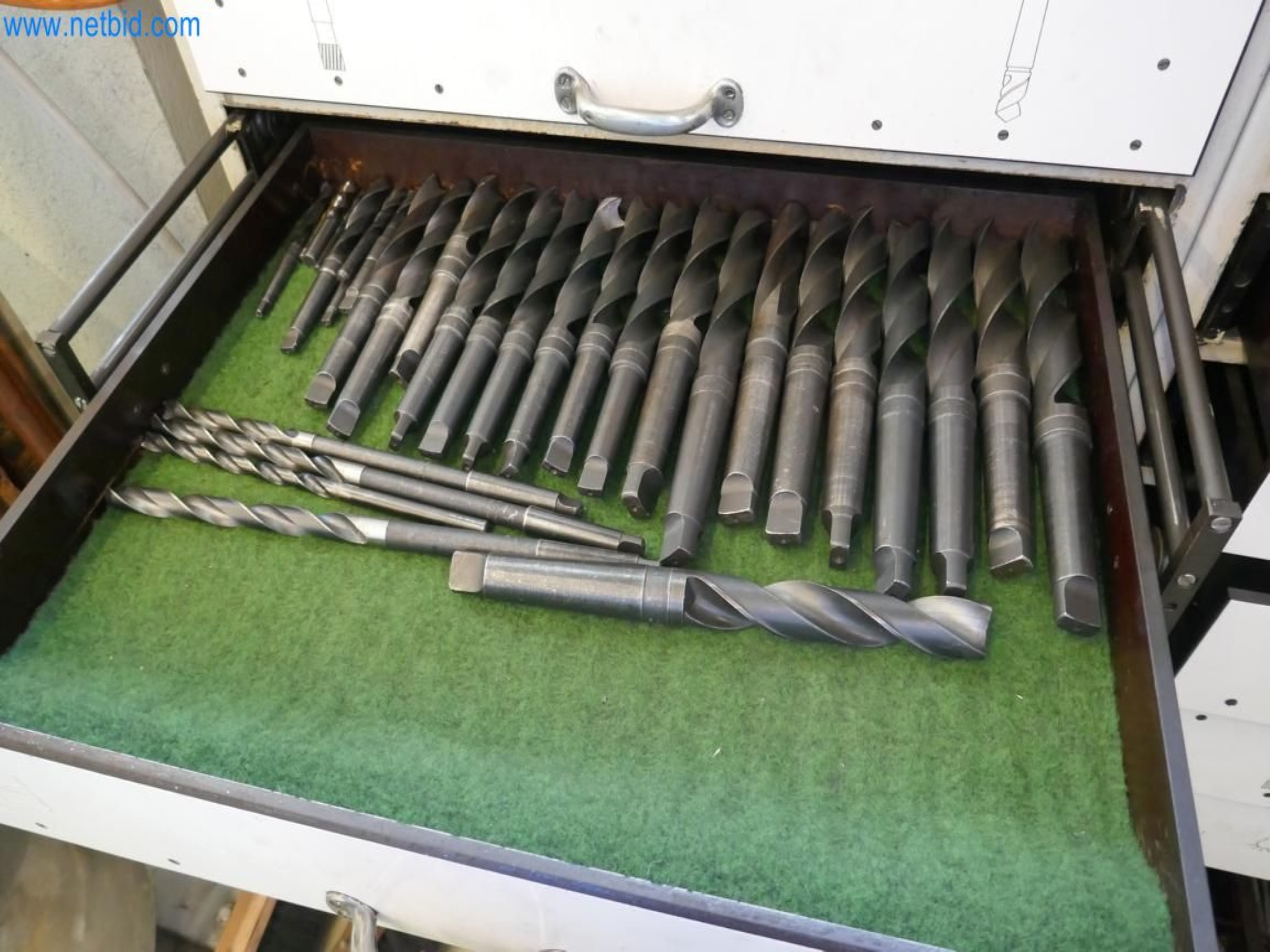 Machines from the mold making sector-4