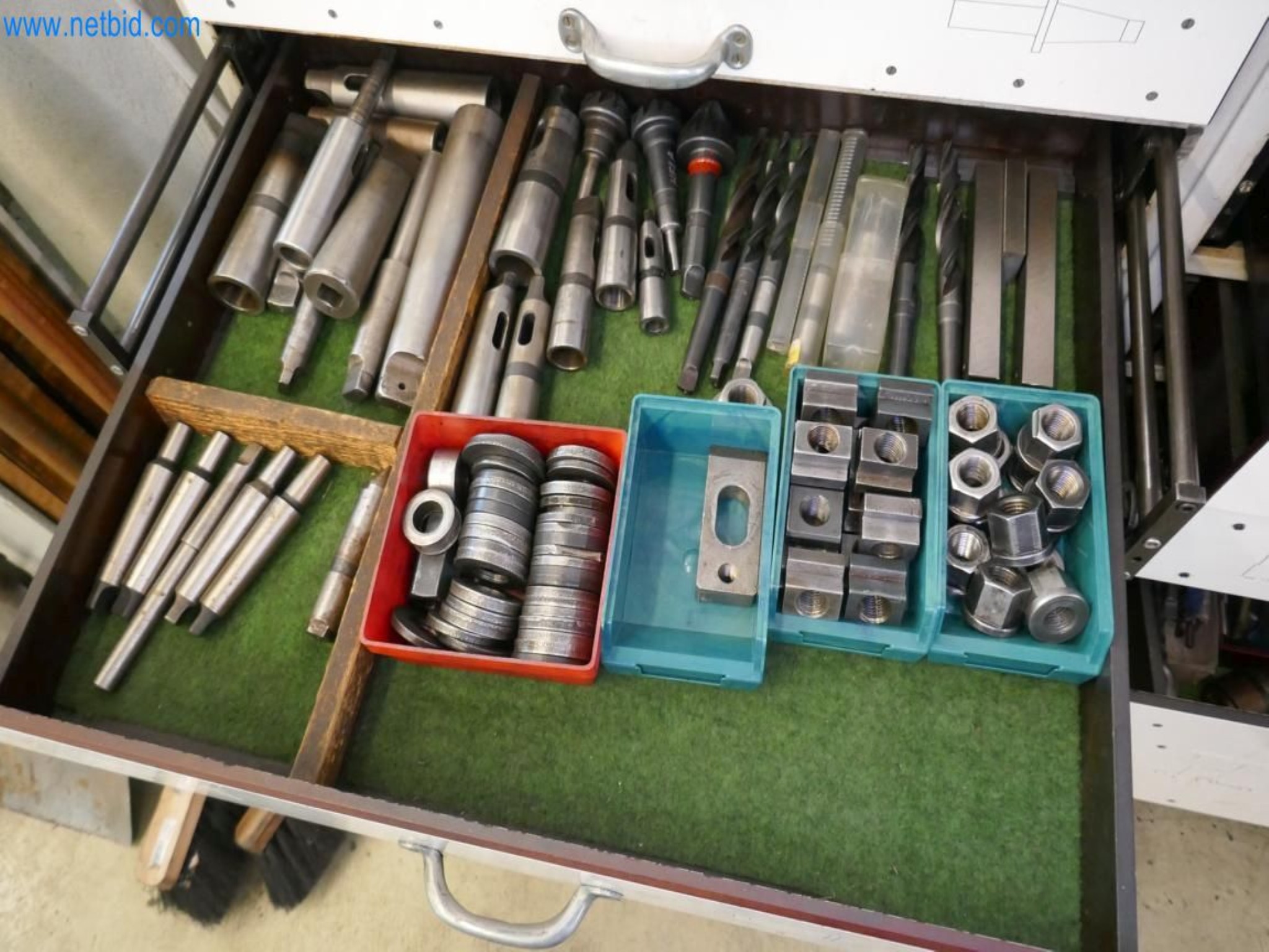 Machines from the mold making sector-5