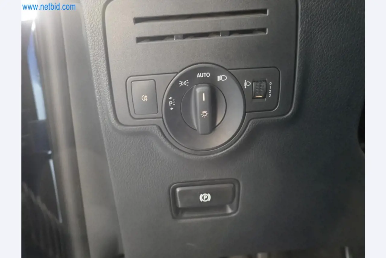 Stroje pro výrobu forem-14