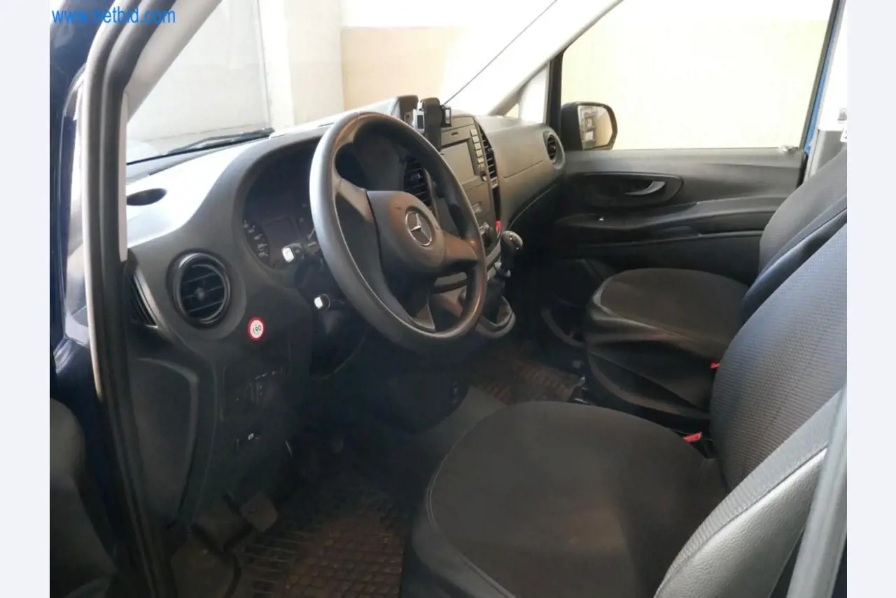 Stroje pro výrobu forem-7