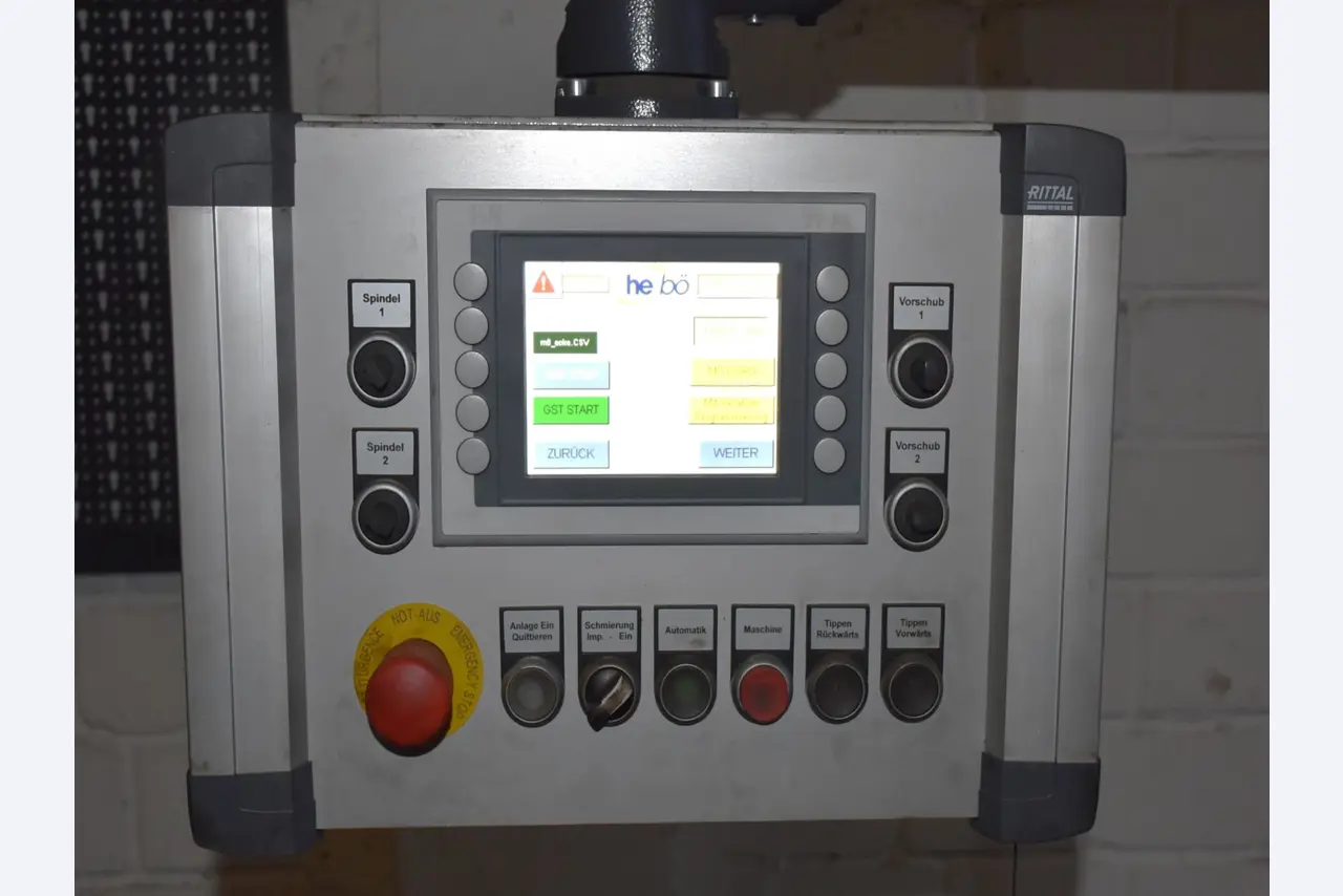 HURCO 5-axis machining center-11