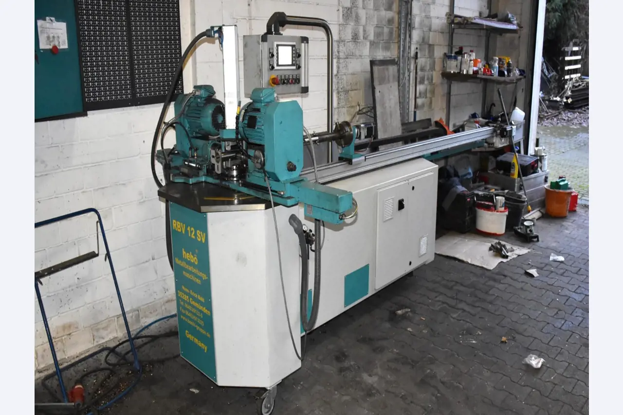 HURCO 5-axis machining center-1