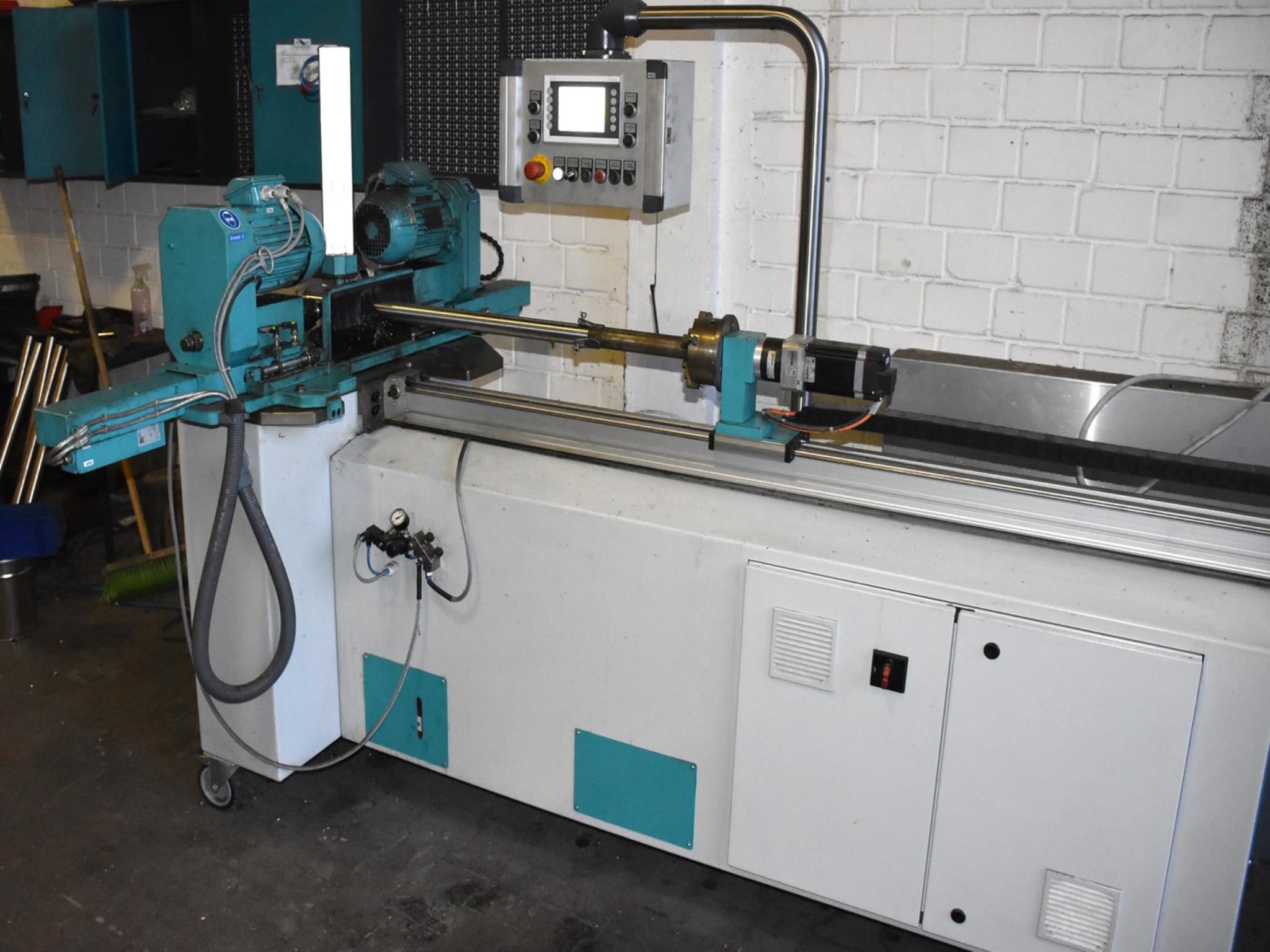HURCO 5-axis machining center-2