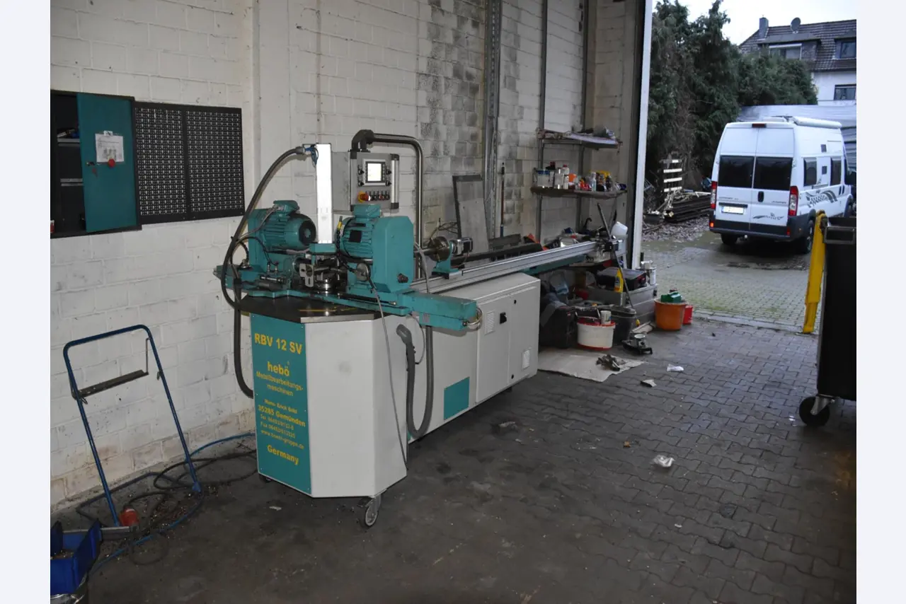 HURCO 5-axis machining center-4