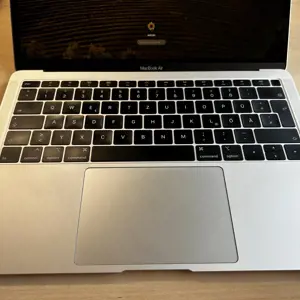 13" Apple MacBook Air 2019